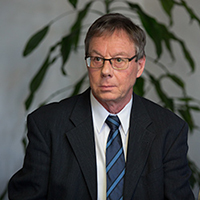 Dr. Werner Geyer